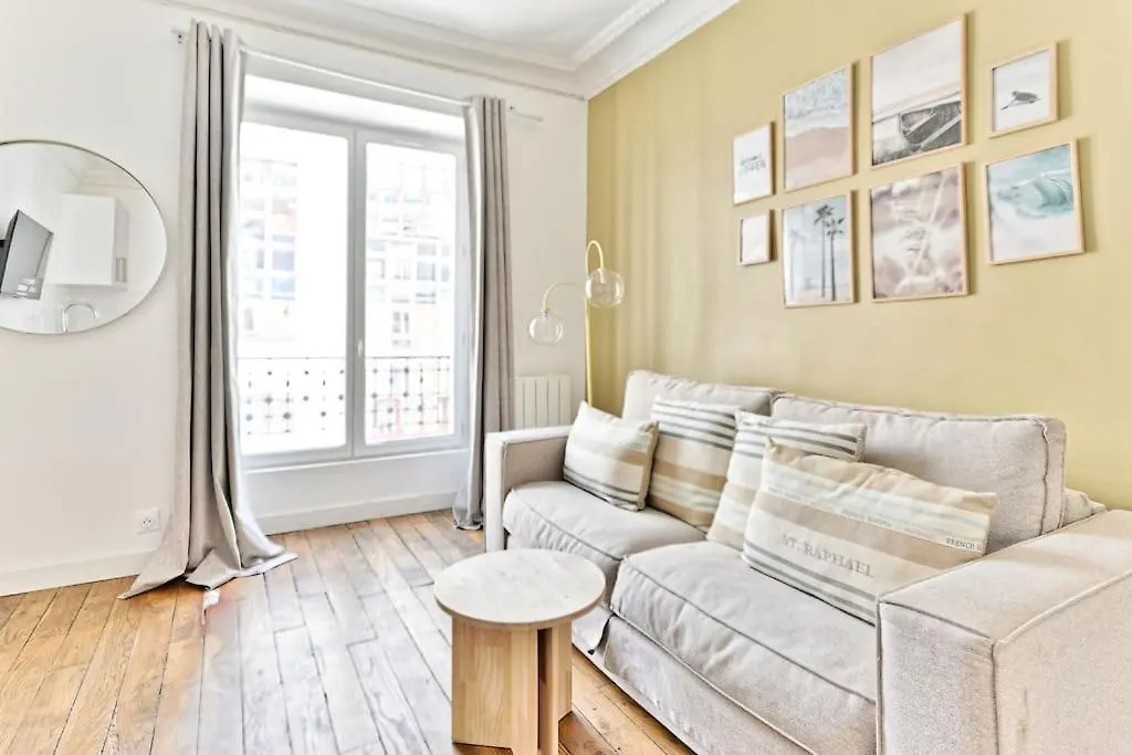 Apartment Next Tour Montparnasse - V باريس 0*,  فرنسا
