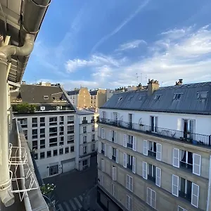 Upscale 80m2 2 Bedroom Near Champs Elysees Paris