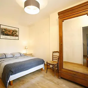Confort Au Pied Du Métro Glacière Apartamento
